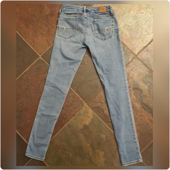 Light Wash AE Jeggings - Picture 2 of 4